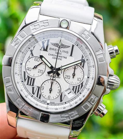 breitling b01 roman numerals|breitling chronomat.